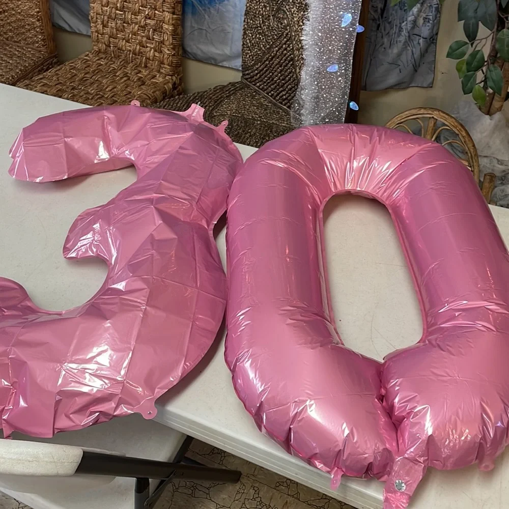 NWT 40” Macaron Pink #30 Balloons With Ribbon